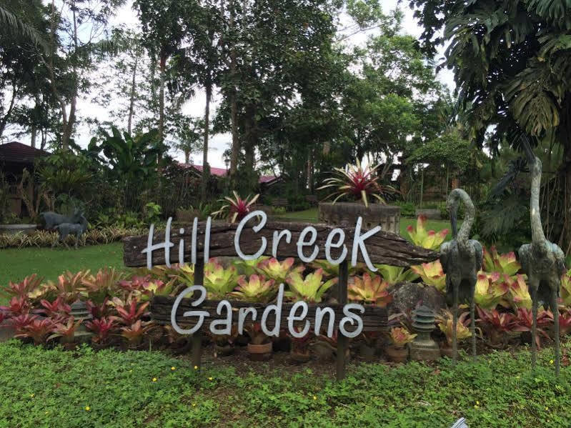 Hotel Hillcreek Gardens Tagaytay Luksuhin Esterno foto